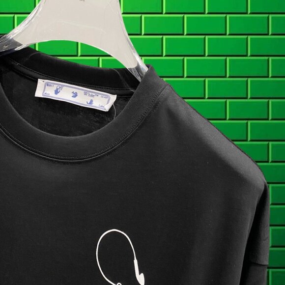 OFF-WHITE Crew neck, short sleeves - Picture 4 of 6